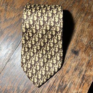 Christian Dior tie